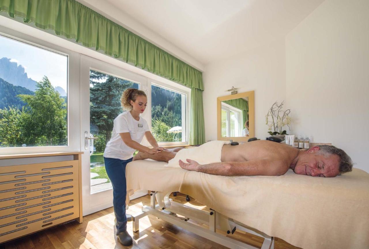Diamant Spa Resort Santa Cristina Val Gardena Экстерьер фото